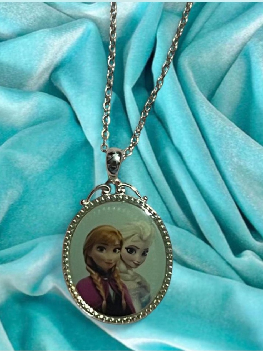 Sterling Silver Frozen Anna & Elsa Portrait Pendant Necklace